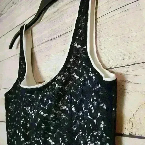 BB Dakota Black Lace Dress - Size 6 - Picture 6 of 12